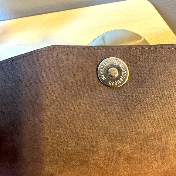 ORIFLAME SWEDEN orange/coral bag. - Picture 7 of 10